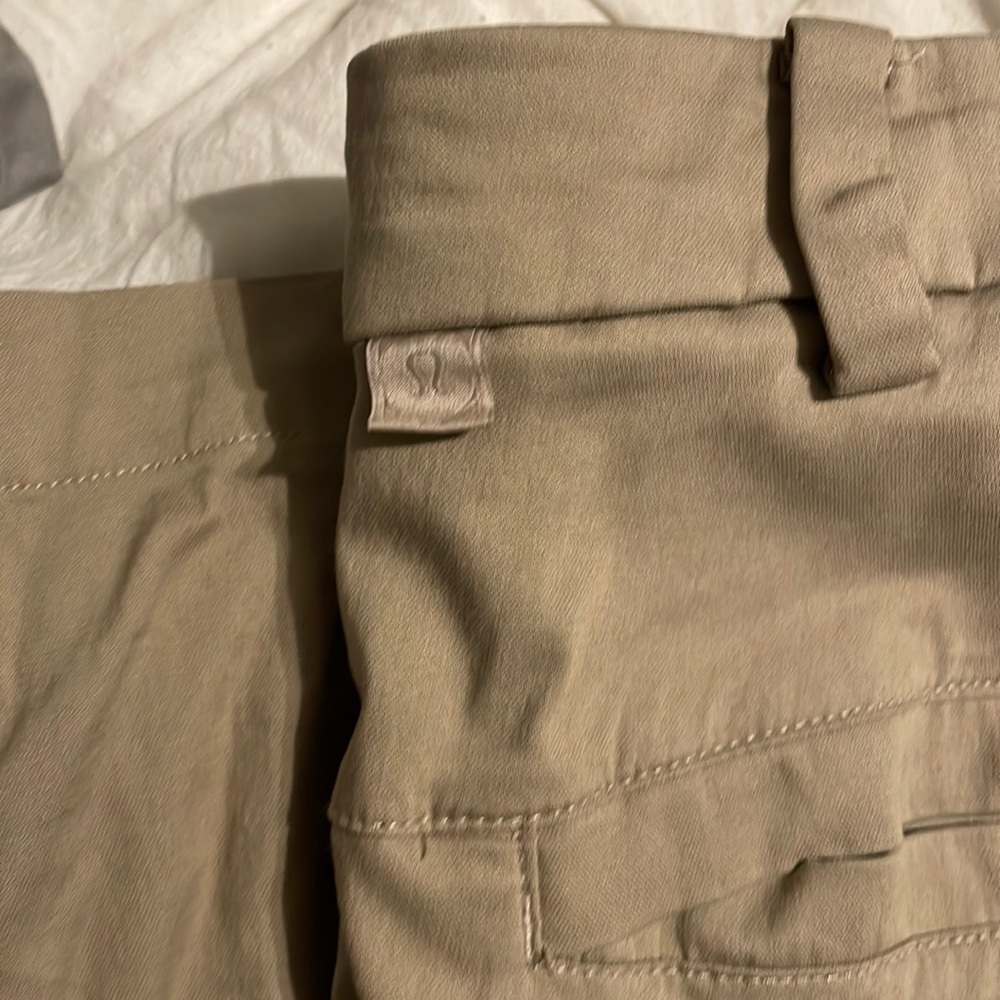 Lulu abc pants size 33